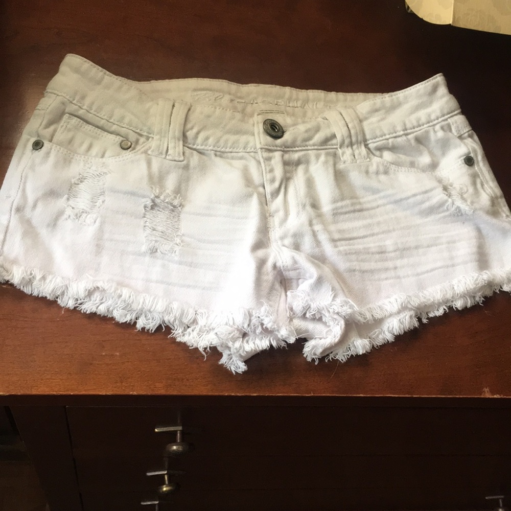 Juniors White Denim Shorts